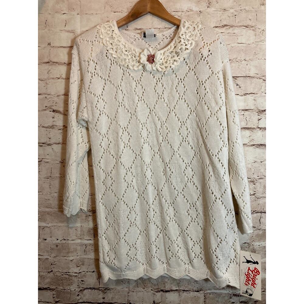 Vintage Bright Lights Sweater Womens 16 Ivory Embroidered Collar Feminine Dainty